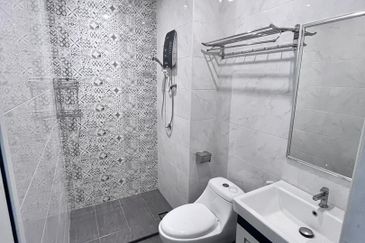 D'Carlton Seaview Residences (Seri Mega)