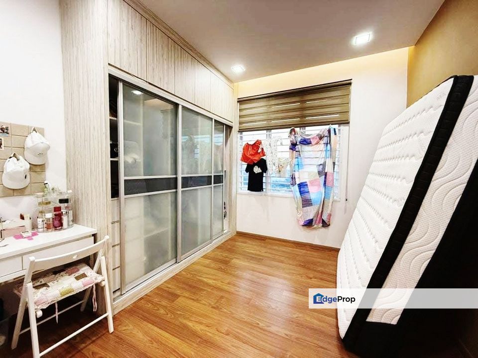 Nusa Heights, Johor, Gelang Patah