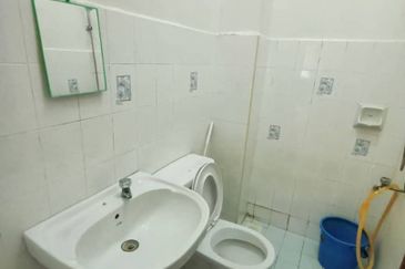 Taman Sutera Perling