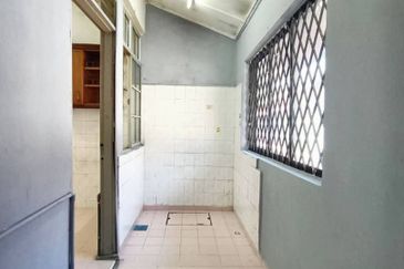 Taman Sutera Perling