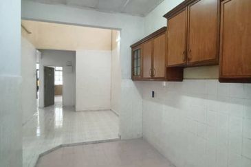 Taman Sutera Perling