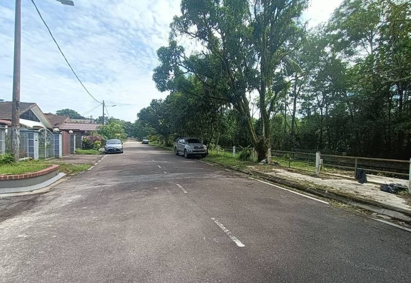 Taman Sutera Perling