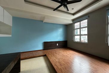 East bay Luxury Apartment