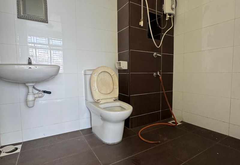 East bay Luxury Apartment