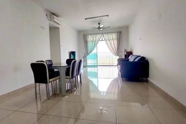 Twin Danga Apartment