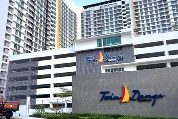 Twin Danga Apartment
