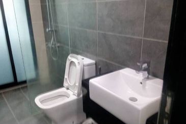 Almas Suites @ Puteri Harbour