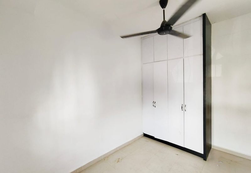 Taman Tampoi Indah II, Villa Ros