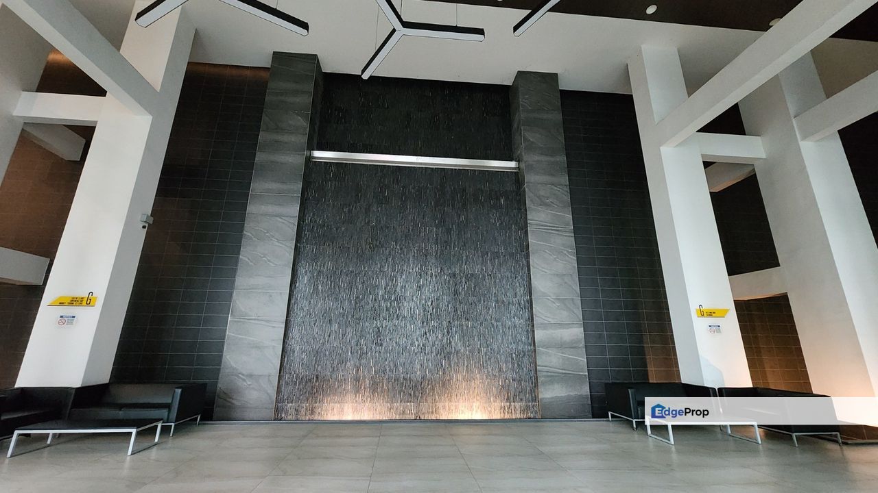 CRESCENT BAY SUITES, Johor, Johor Bahru