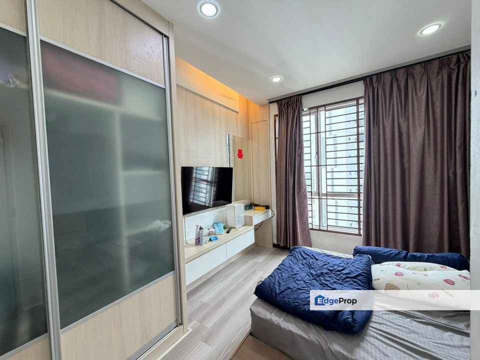 Greenfield Regency, Johor, Tampoi