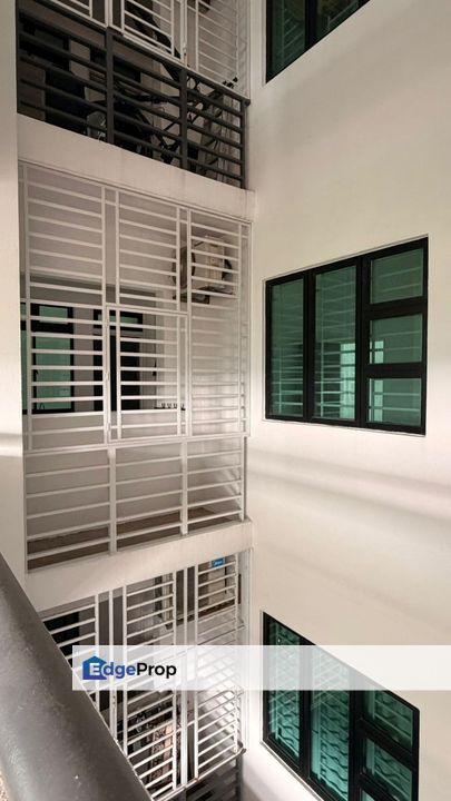 SKY BREEZE, Johor, Johor Bahru