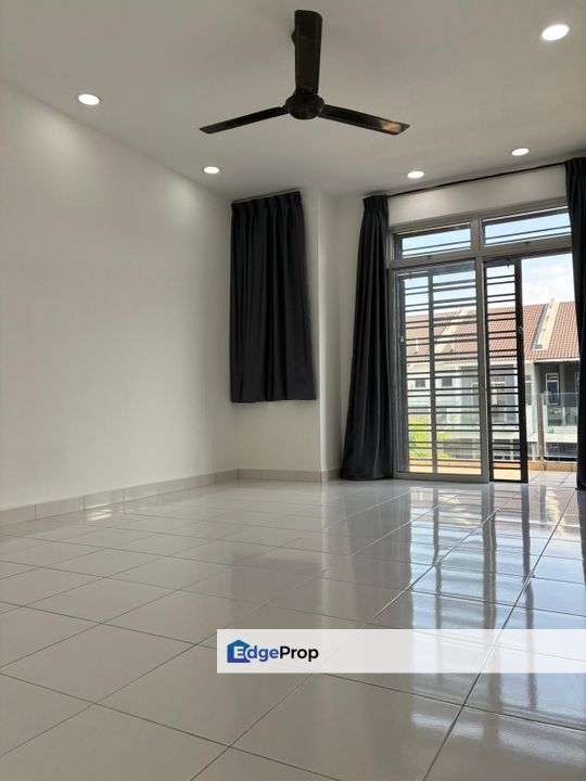 MERIDIN EAST, Johor, Johor Bahru