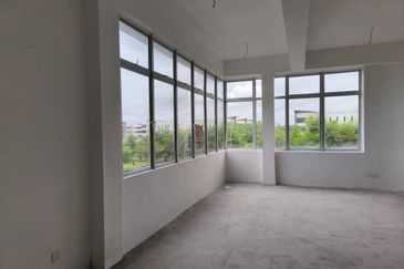 I PARC @ TANJUNG PELEPAS