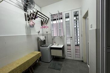 Jalan 5/x , Seri Austin 