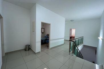 Jalan 5/x , Seri Austin 