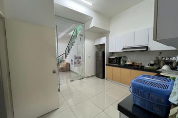 Jalan 5/x , Seri Austin 