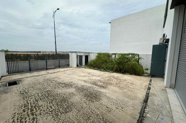 Eco Walk, Eco Business Park