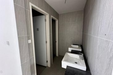 Eco Walk, Eco Business Park