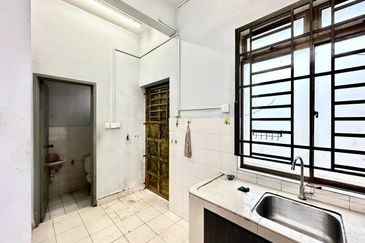 Austin Residence @Taman Mount Austin