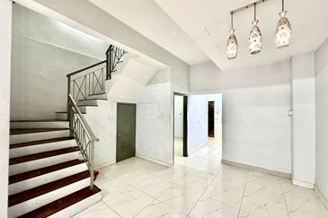 Austin Residence @Taman Mount Austin