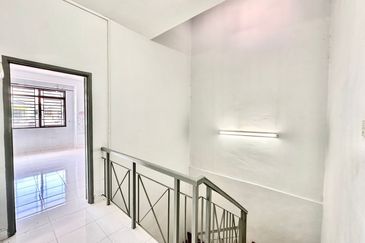 Austin Residence @Taman Mount Austin