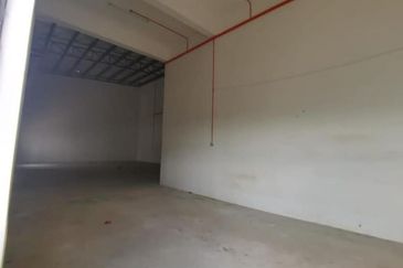 Ulu Pulai, Pekan Nenas