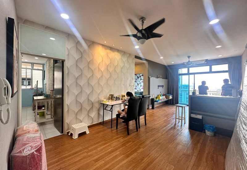 Sky Gardens Residences