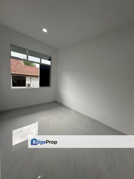 Jln Bukit Kempas , Johor, Johor Bahru