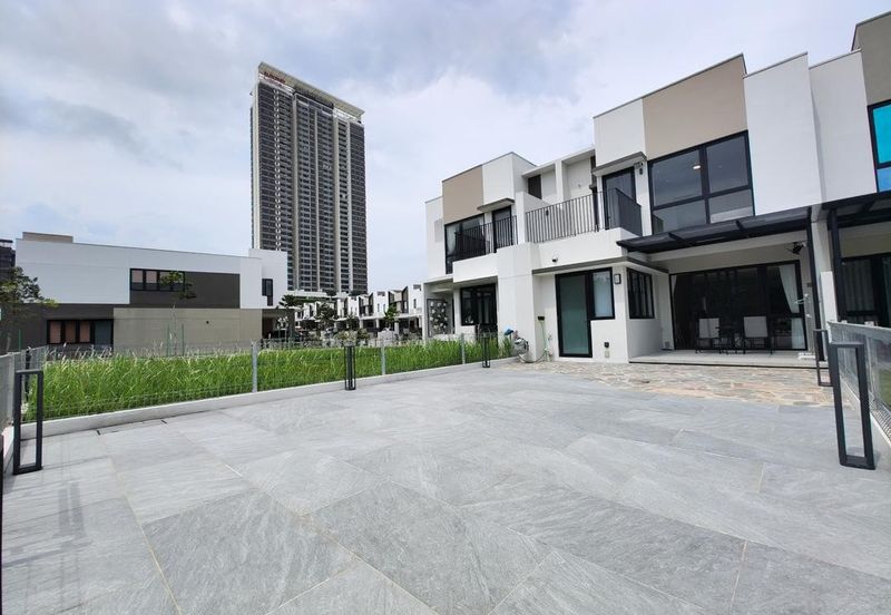 Sunway Citrine Lakehomes