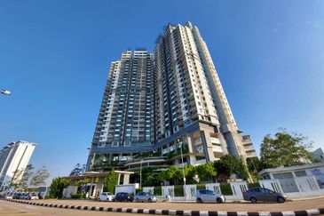 Sky Peak Residences