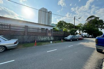 Jalan Rusa, Taman Abad 