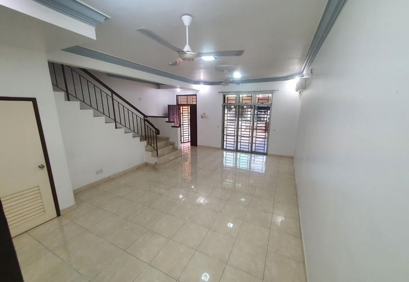 Taman Austin Perdana