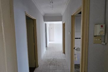 Seri Mutiara Apartment, Bandar Baru Seri Alam