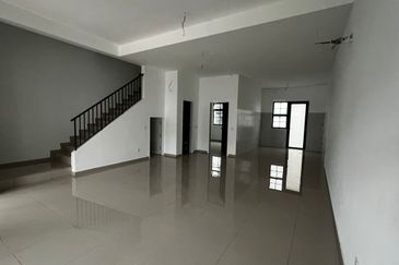 Tate Dalton @ Eco Botanic 2