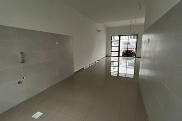 Tate Dalton @ Eco Botanic 2