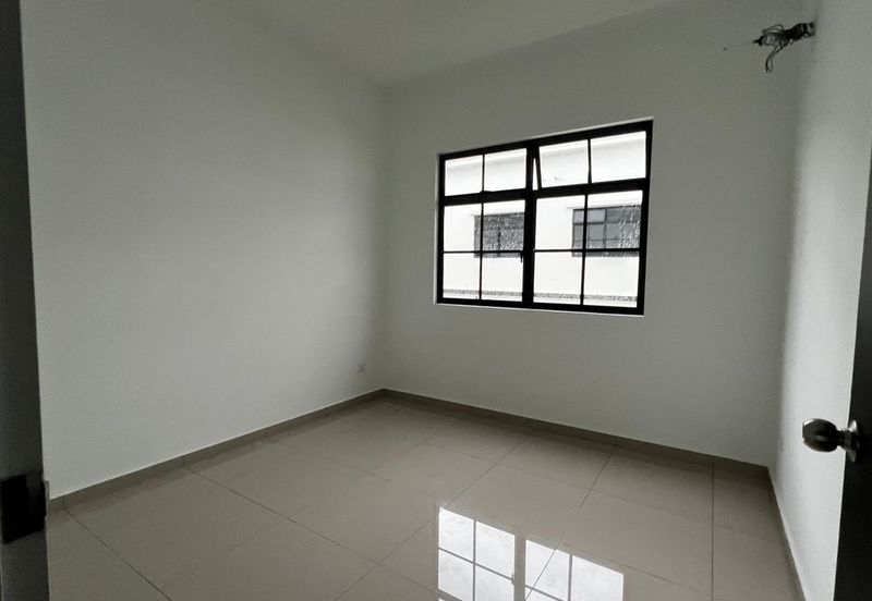 Tate Dalton @ Eco Botanic 2