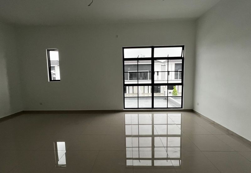 Tate Dalton @ Eco Botanic 2