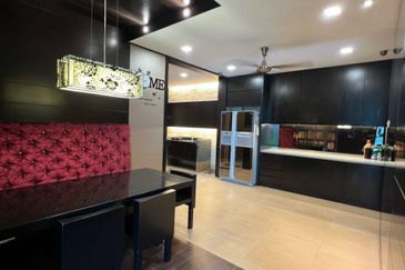 Taman Austin Perdana