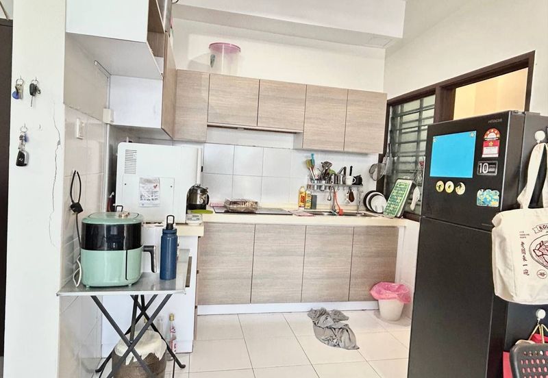 Seri Austin Luxury Apartment