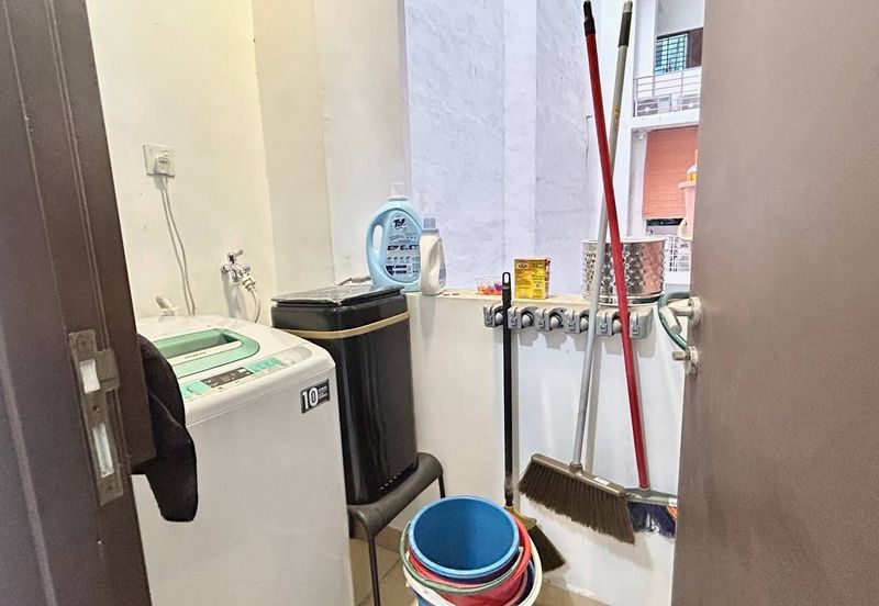 Seri Austin Luxury Apartment