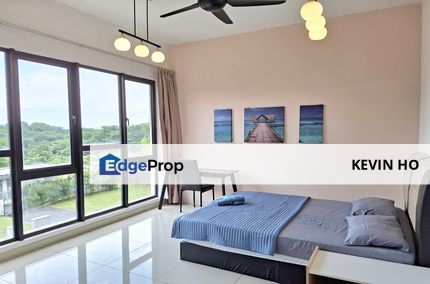 Near MRT, Fully Furnished and Free Wifi Townhouse, Selangor, Puchong South