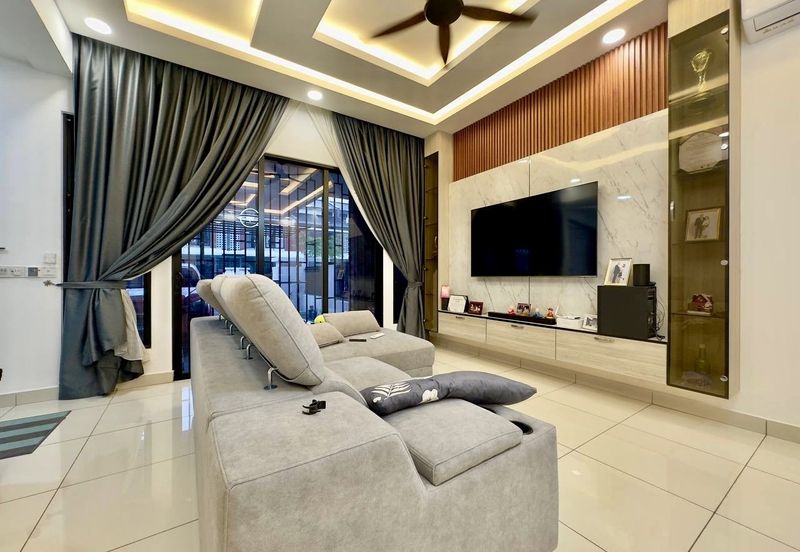 Elmina Green Three @ City of Elmina