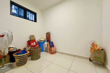 Elmina Green Three @ City of Elmina