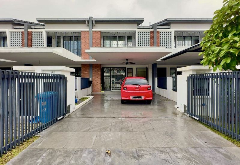 Elmina Green Three @ City of Elmina