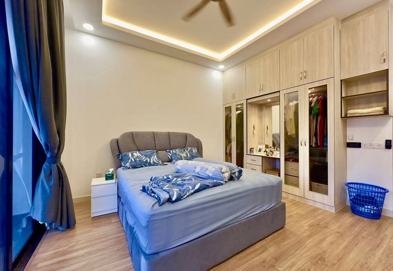 Elmina Green Three @ City of Elmina