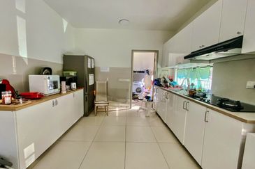 Elmina Green Three @ City of Elmina