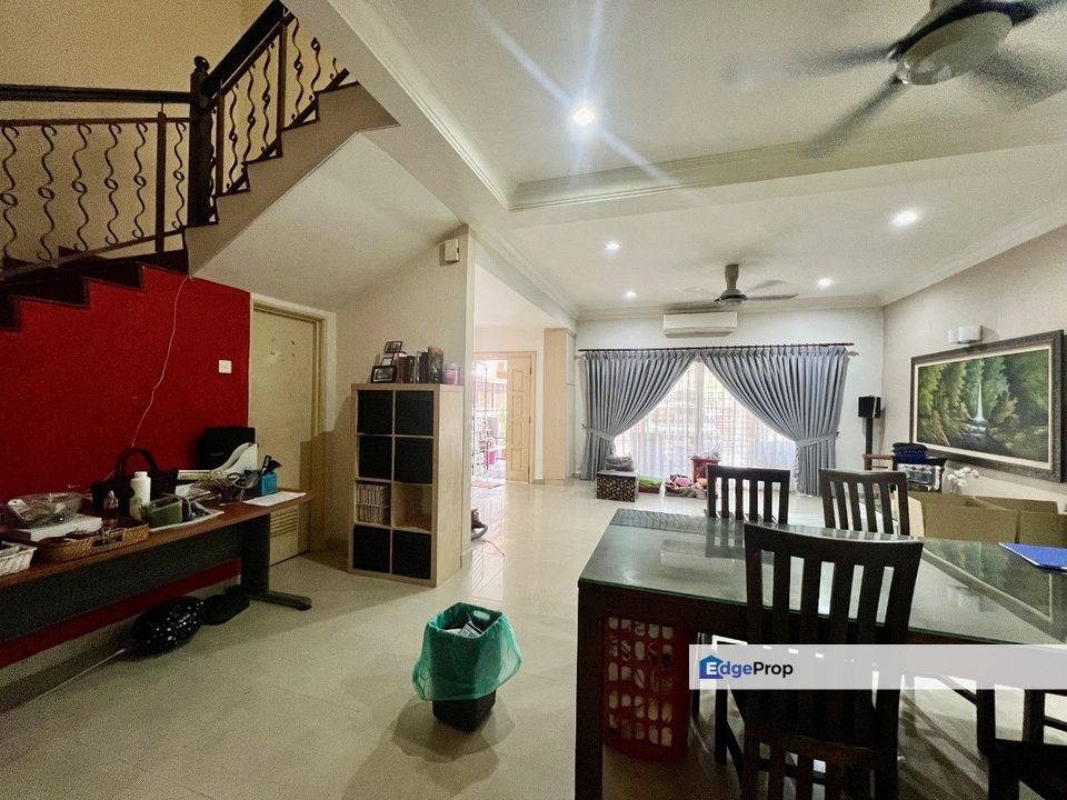 Freehold |Superlink|Renovated|Ample|Price Reduced , Selangor, Shah Alam