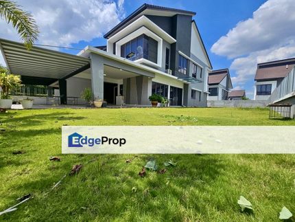 Freehold |Semi-D|Renovated|Ample|Extra Land , Selangor, Sungai Buloh