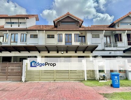 Freehold|Superlink|Semi Furnished|Nicely Renovated, Selangor, Shah Alam