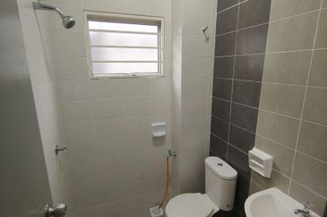 EGRETA @ Saujana Rawang